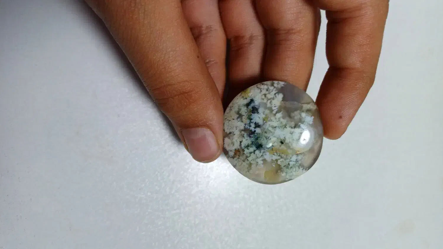 عقیق|جواهرات|مشهد, فارغ التحصیلان|دیوار