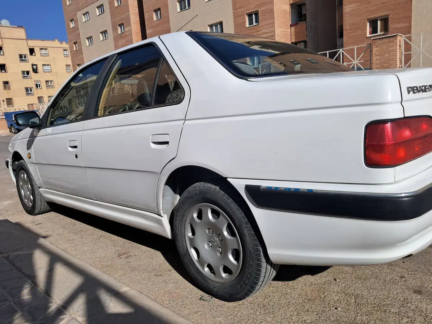 پارس سال ۹۷ درجه یک مشابه صفر|خودرو سواری و وانت|شهرضا, |دیوار