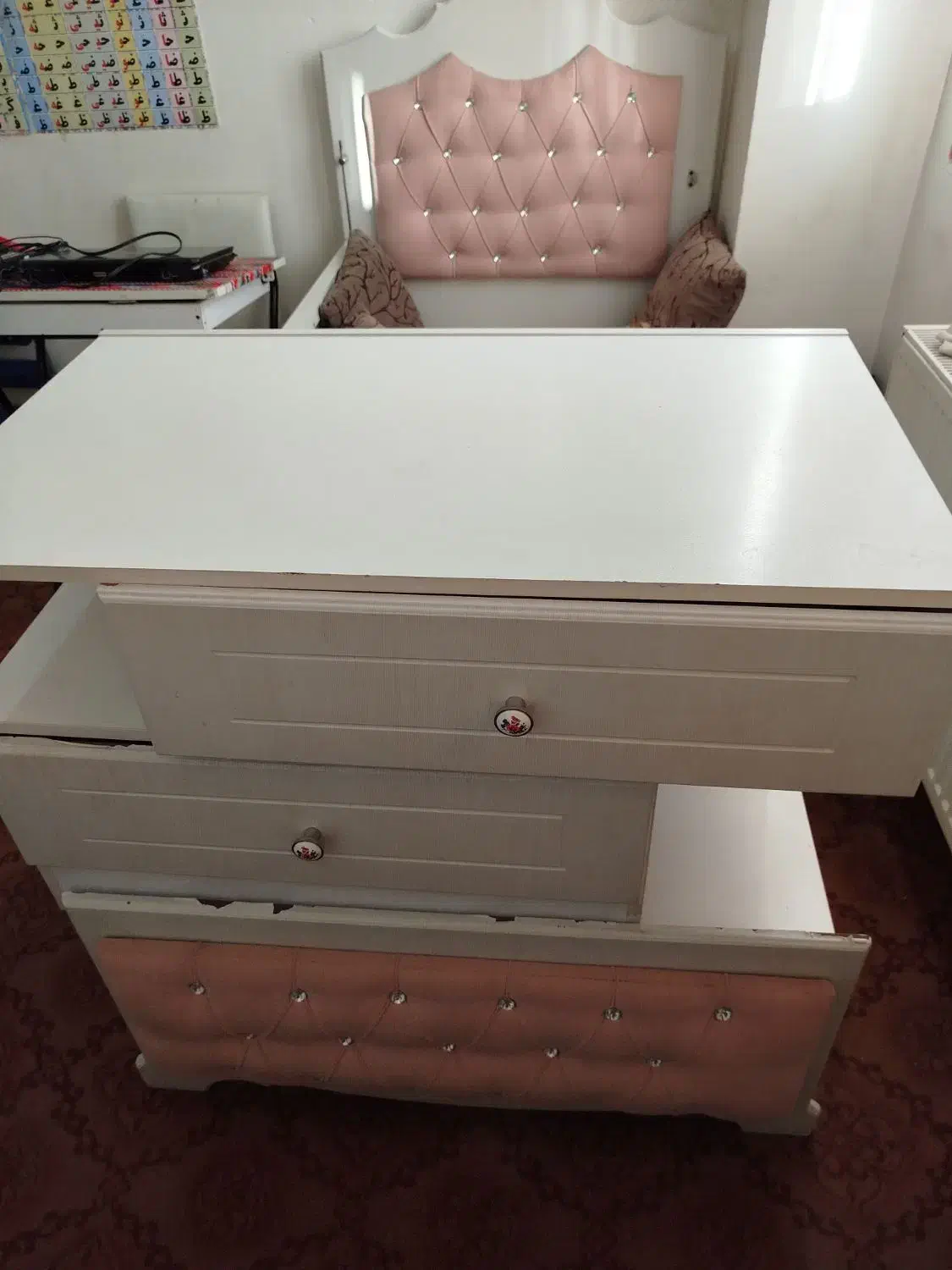 تخت دخترانه سالم|تخت و سرویس خواب|محمدشهر, شهرک پیام (مهرالبرز)|دیوار