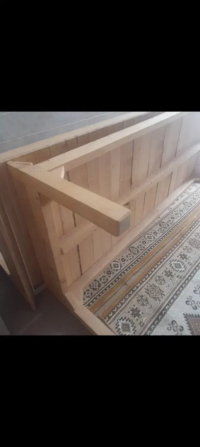 تخت چوبی|تخت و سرویس خواب|میبد, |دیوار