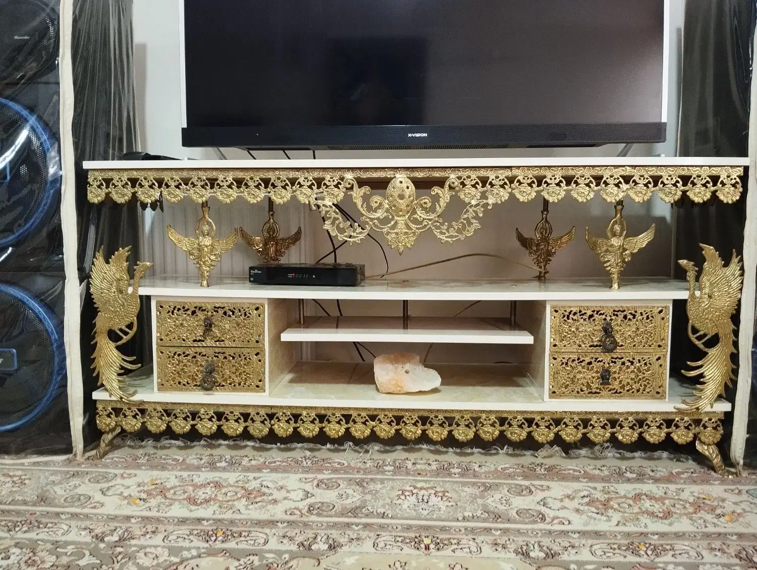 لوازم برنز|بوفه، ویترین، کنسول|ماهدشت, |دیوار