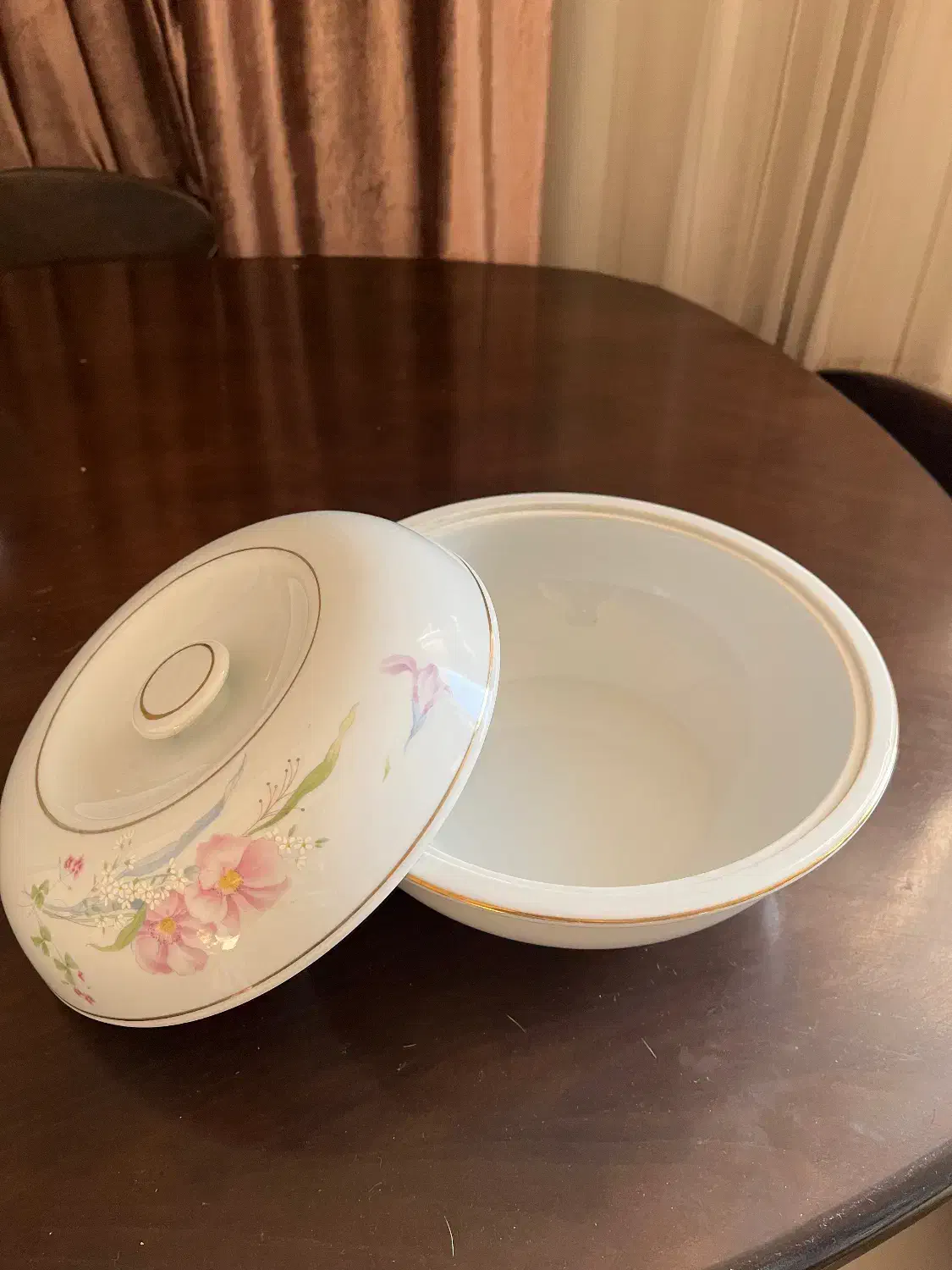 سوپ خوری چینی|ظروف سرو و پذیرایی|شیراز, دینکان|دیوار