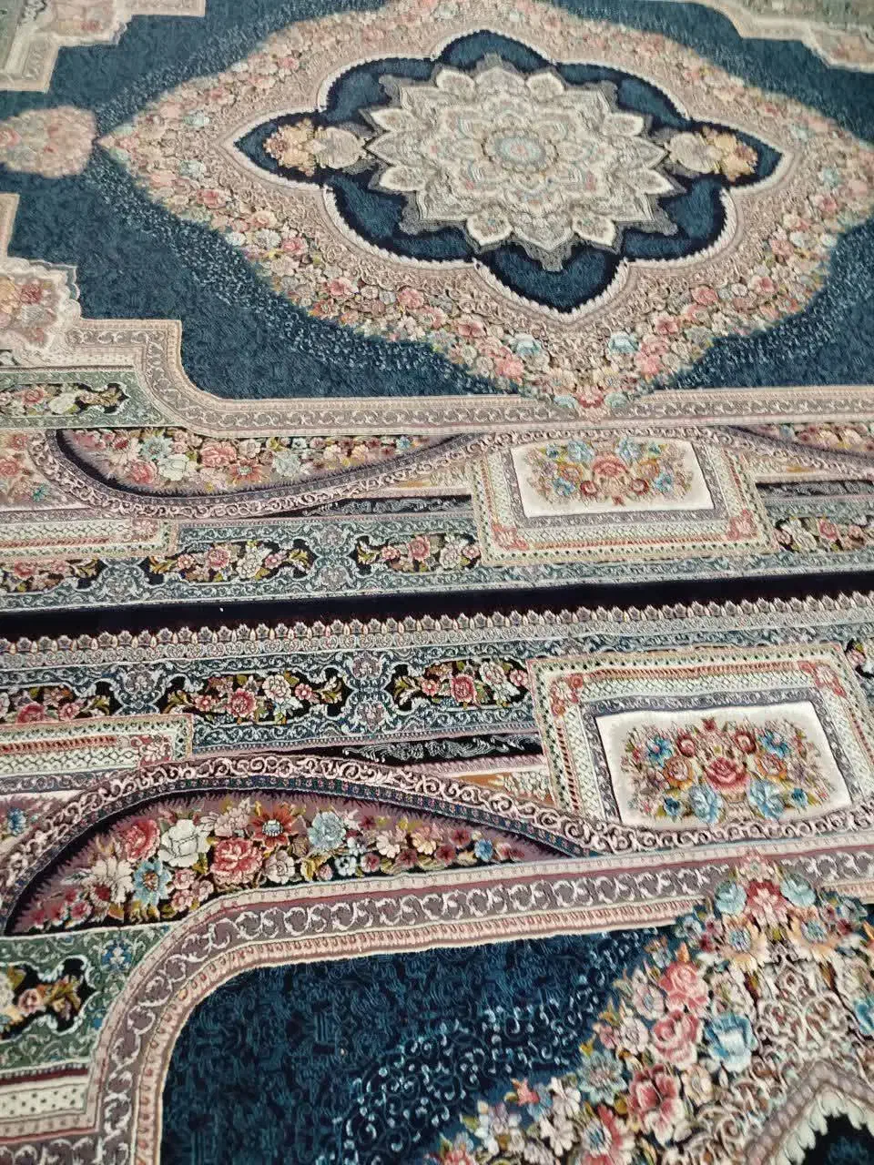 فرش 12 متری 3 تخته|فرش|محمدیه-قزوین, |دیوار