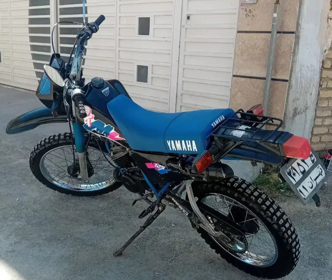 گمشده سرقت یاماها دی تی ۱۲۵ با کارت موتور|اشیا|اصفهان, بوستان ناژوان|دیوار