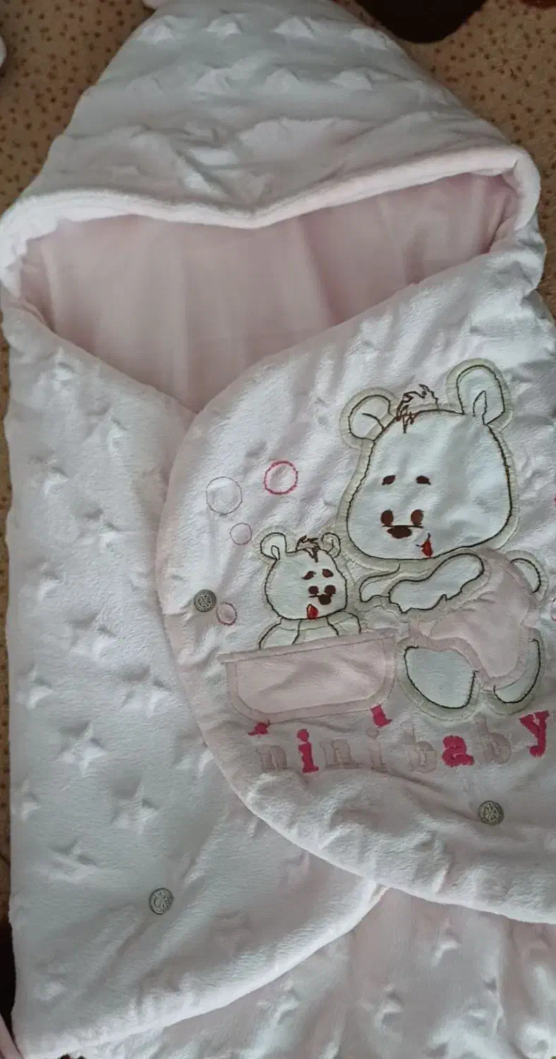 لحاف تشک نوزادی مخمل طرح ستاره|اسباب و اثاث بچه|تبریز, |دیوار