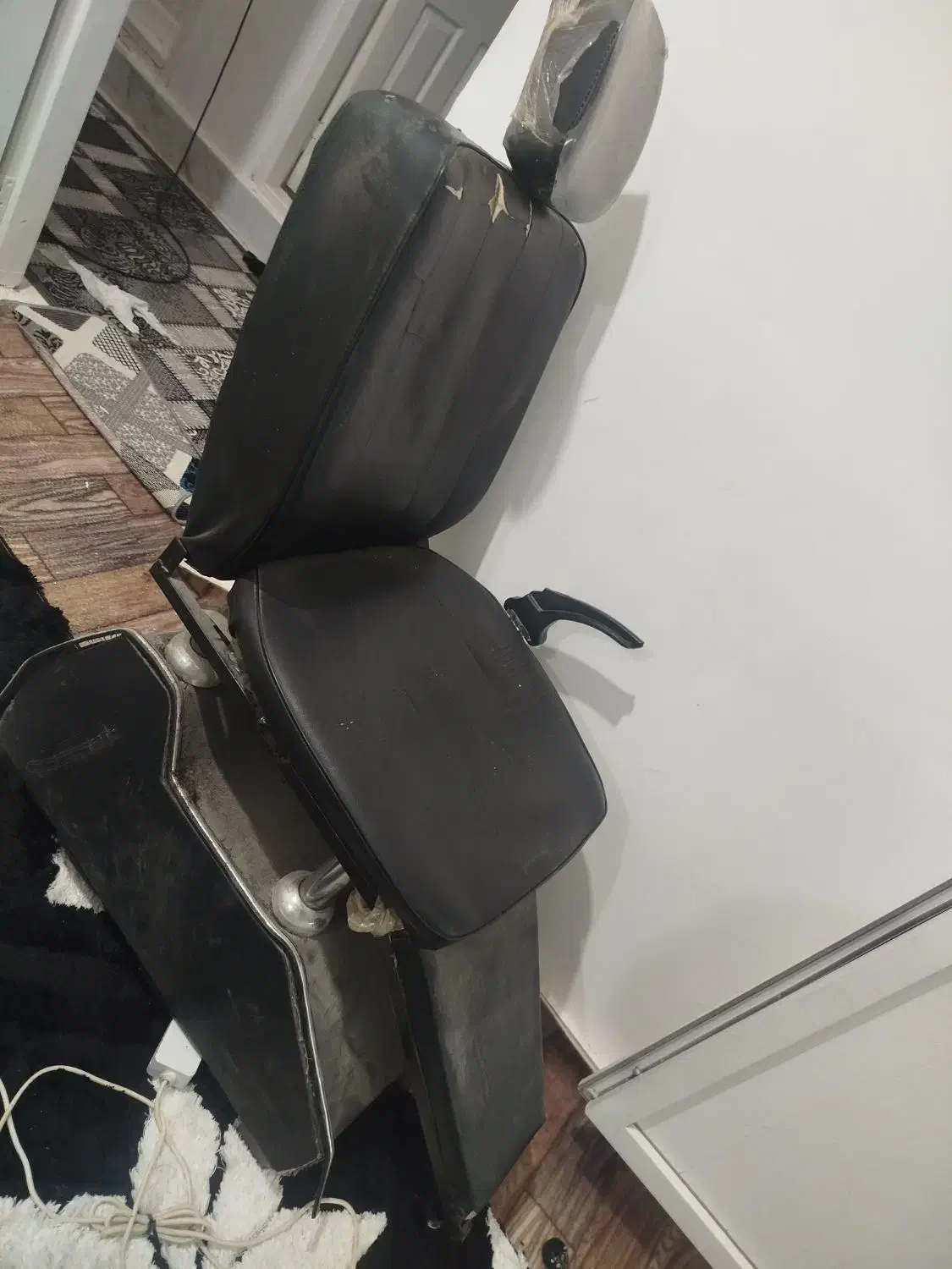 صندلی اصلاح|آرایشگاه و سالنهای زیبایی|ملکان, |دیوار