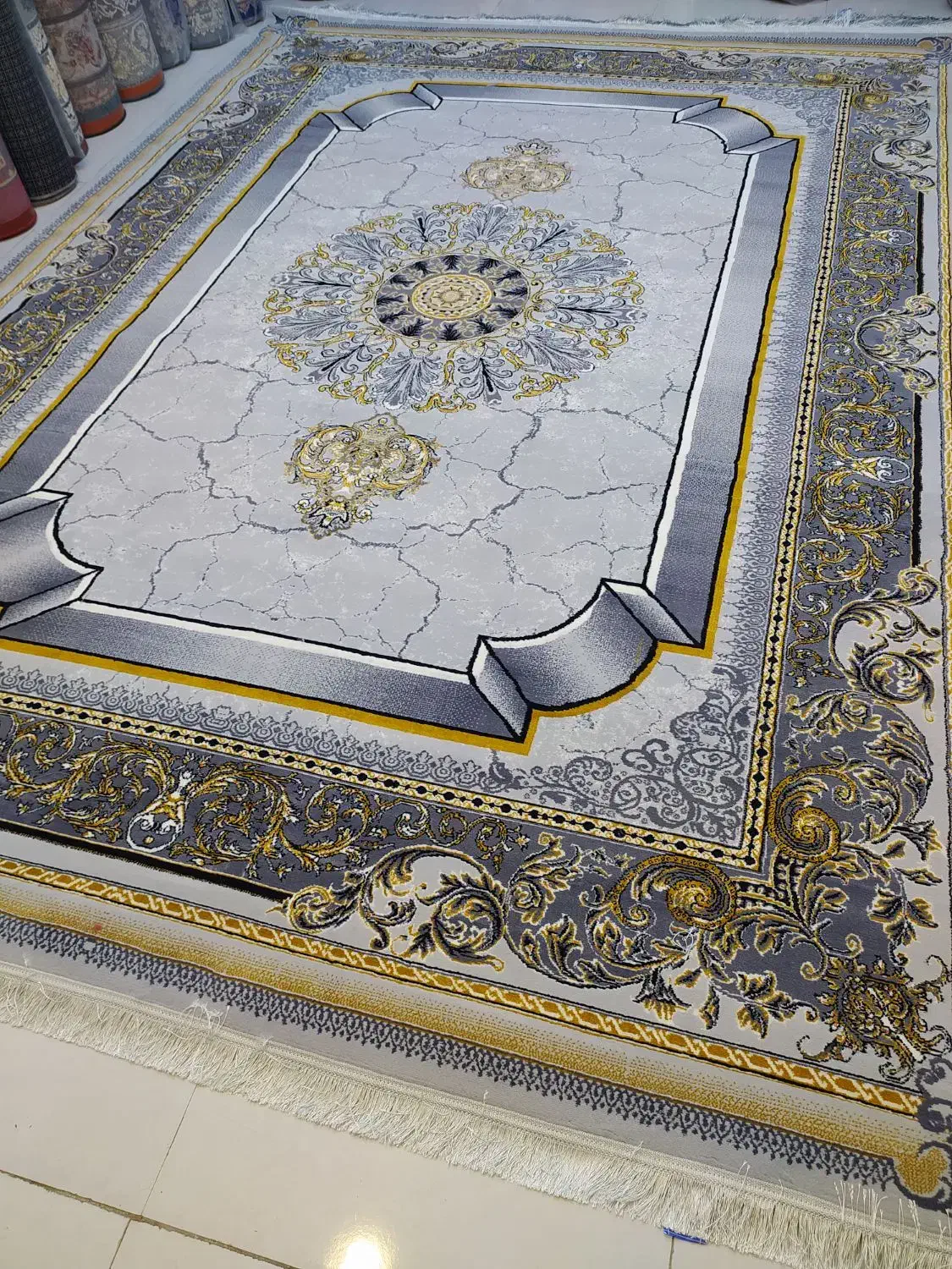 فرش نقره ای موج طرح های 700شانه، نو نو|فرش|نهاوند, |دیوار