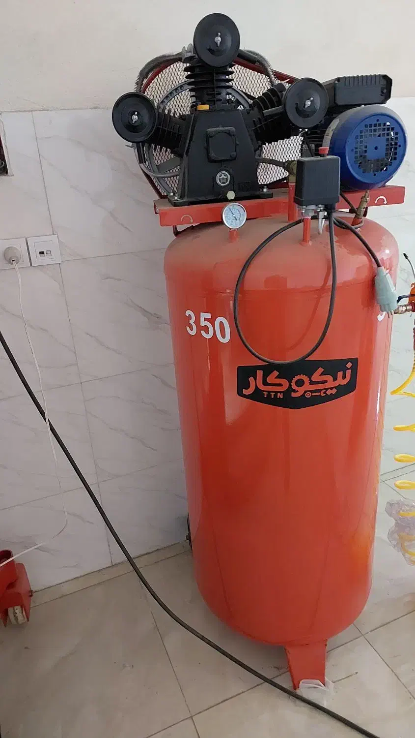 پمپ باد 350 لیتری ایستاده پر قدرت|ابزارآلات|ساری, |دیوار