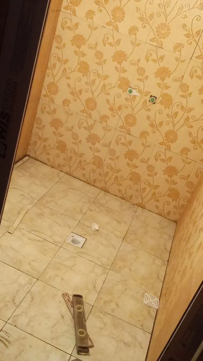 کاشی کار|خدمات پیشه و مهارت|نرماشیر, |دیوار