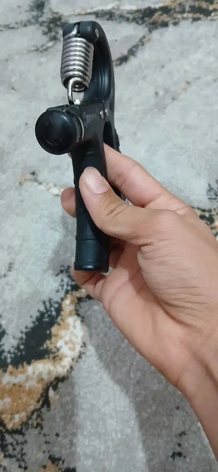 فنر تقویت مچ دست|تجهیزات ورزشی|آبیک, |دیوار