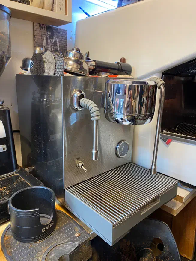 اسپرسو ساز نیمه صنعتی لواک|قوری، کتری، قهوهساز دستی|کرج, حسن آباد|دیوار