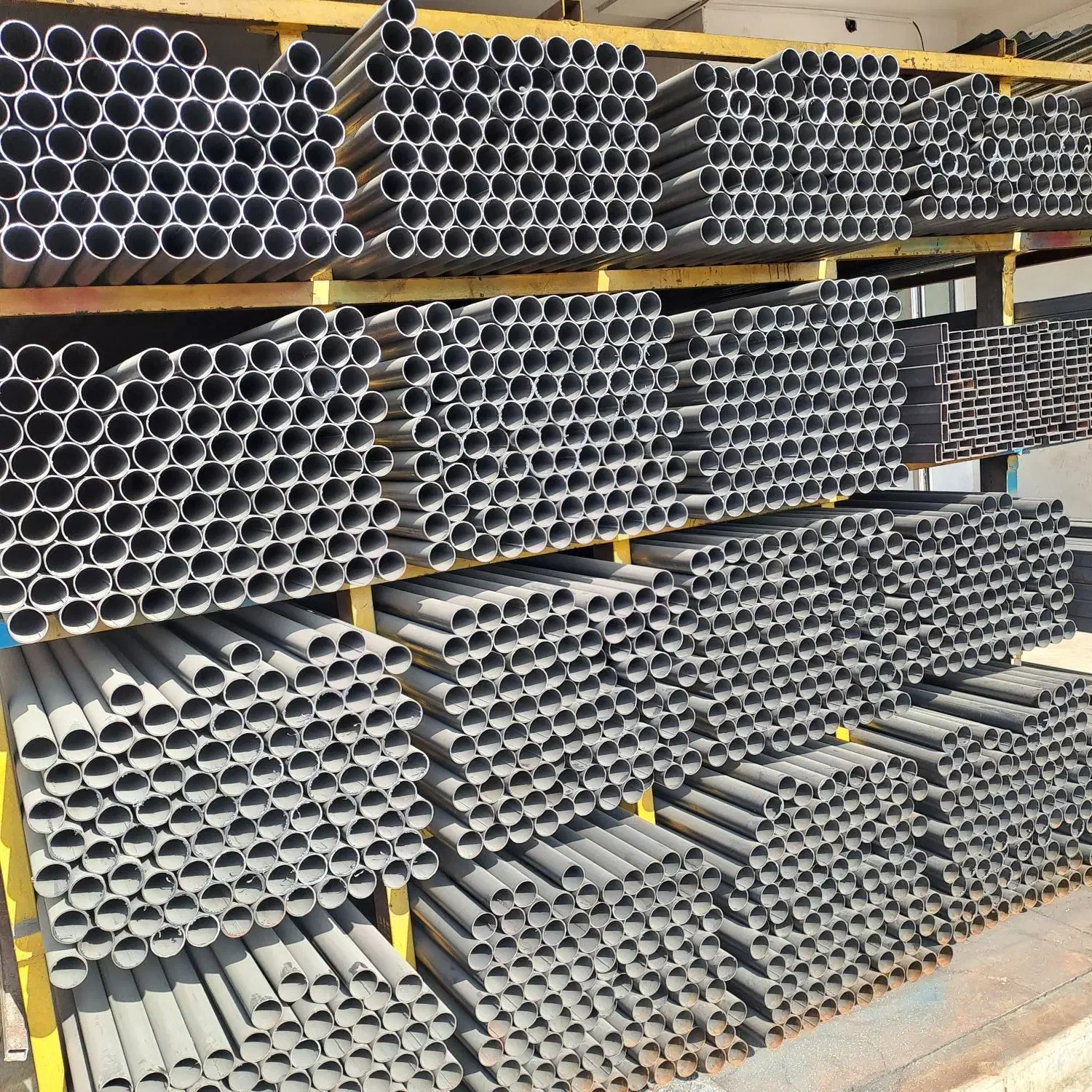 فنس باغی،لوله ،توری.پروفیل|عمده‌فروشی|اهواز, بازار آهن|دیوار