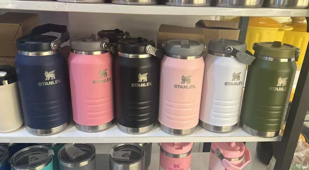 ماگ معروف استنلی اصلی فقط یک میلیون و صد|ظروف سرو و پذیرایی|قم, شهرک قدس|دیوار