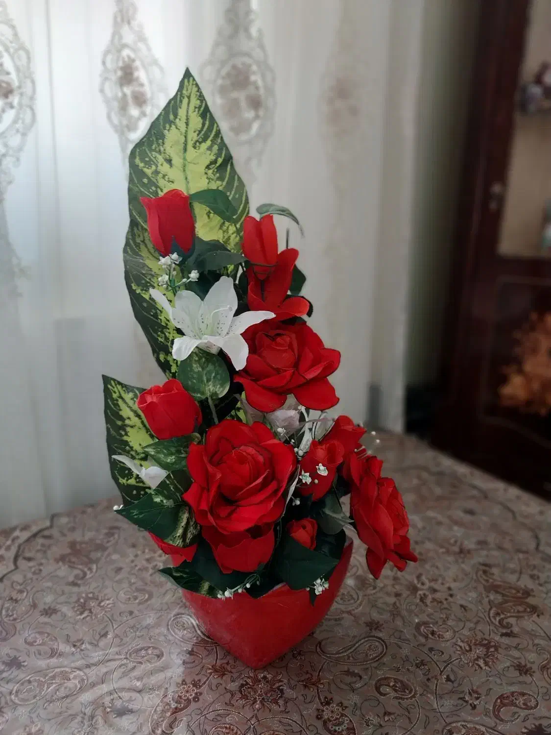 گلدان گل مصنوعی کارویی هدیه|گل مصنوعی|مشهد, سناباد|دیوار