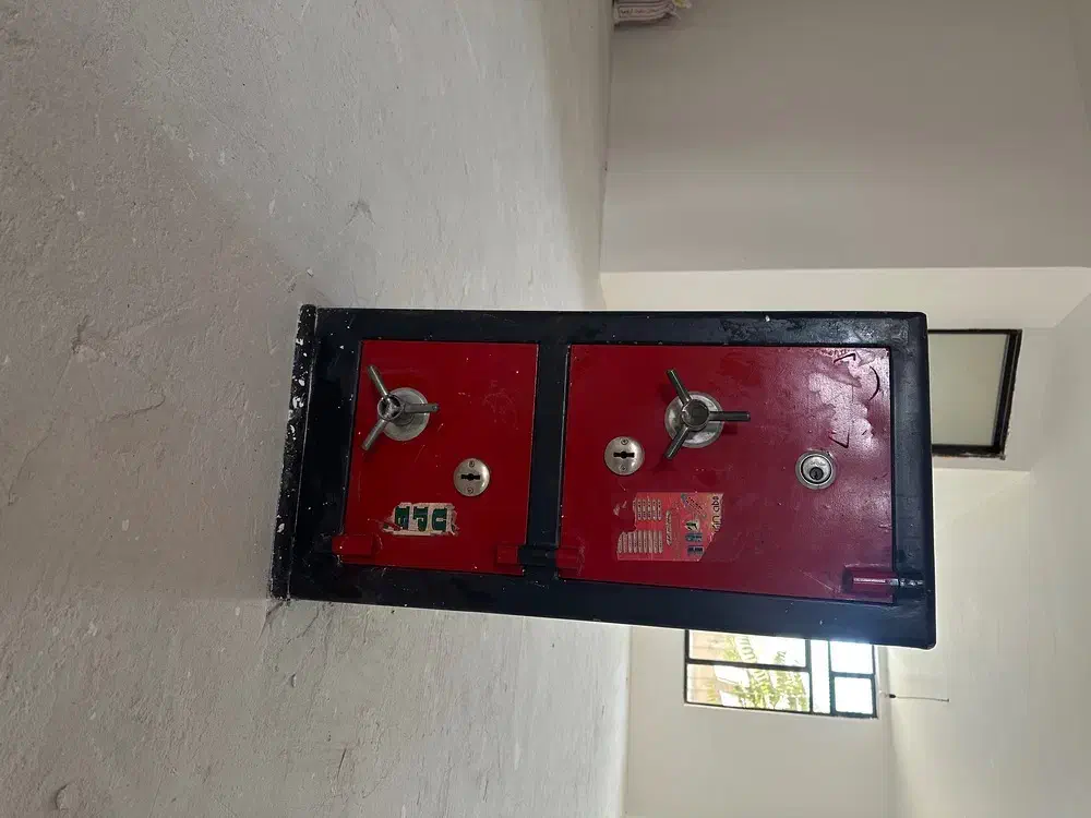 گاو صندوق نو|ابزارآلات|اردبیل, |دیوار