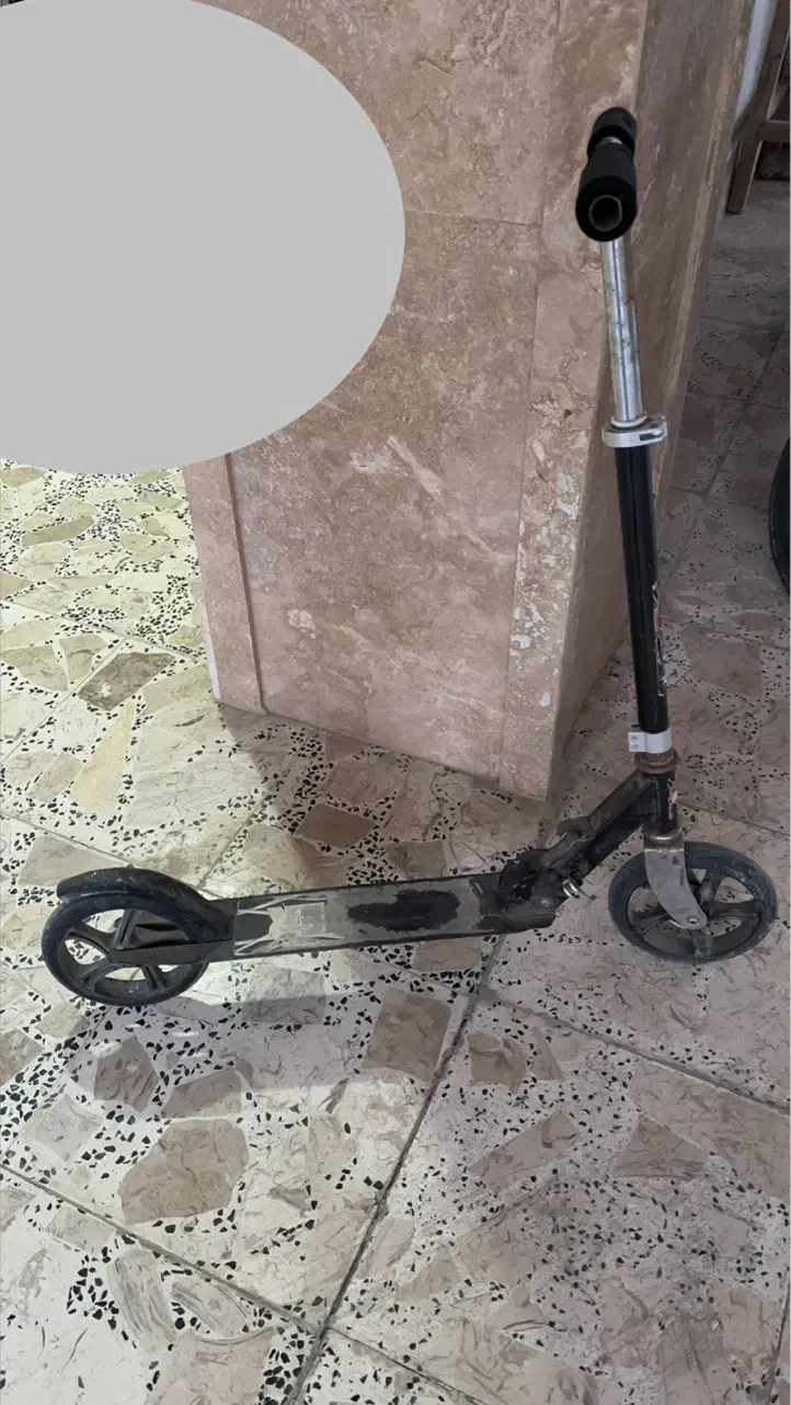 اسکوتر|دوچرخه، اسکیت، اسکوتر|آستارا, |دیوار