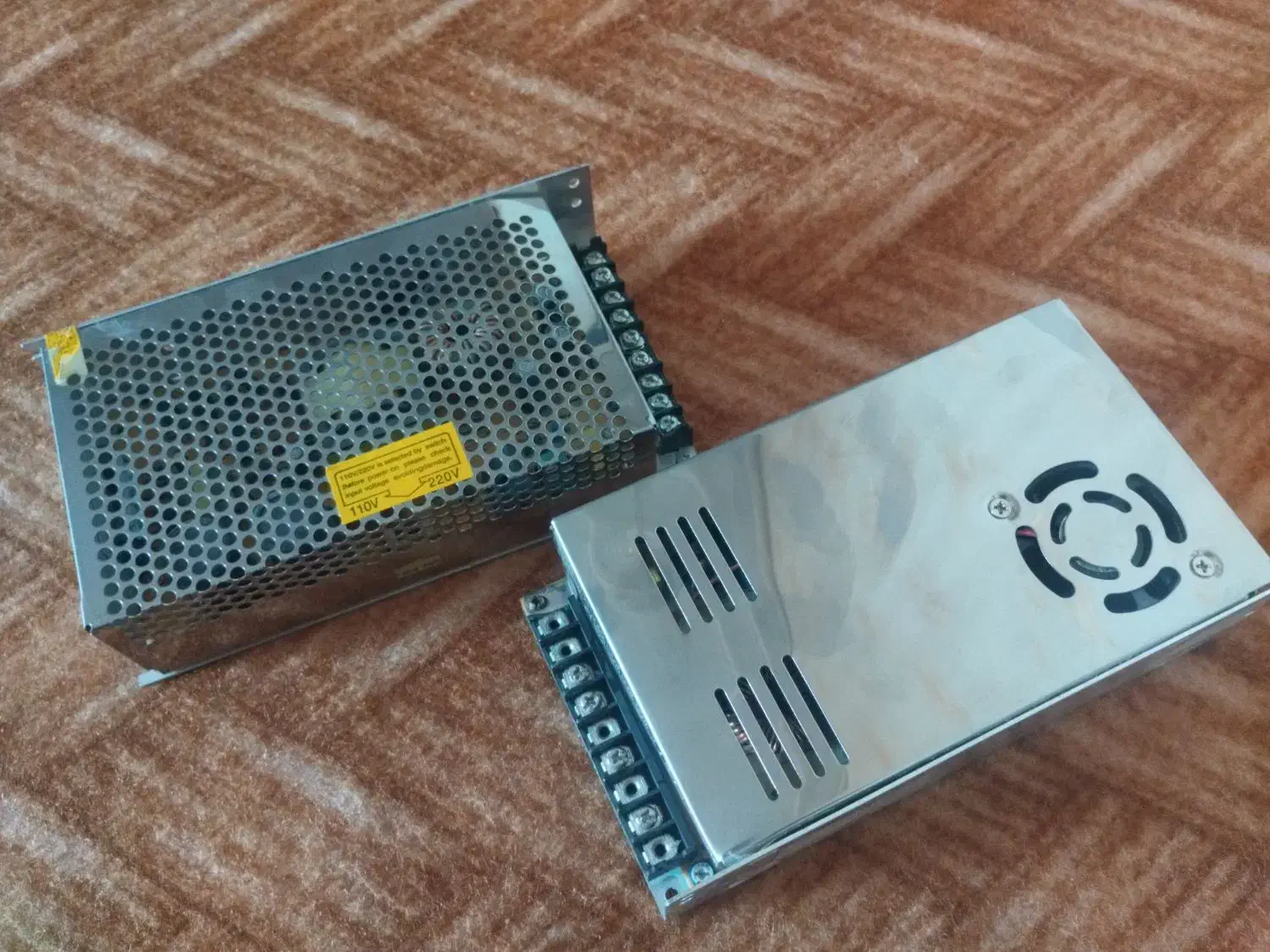 آداپتور و سوئیچینگ ترانس|مودم و تجهیزات شبکه|فولادشهر, B7|دیوار