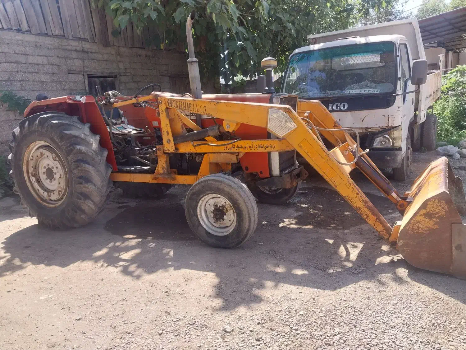 تراکتور بیل دار مدل ۸۶|ماشین‌آلات صنعتی|رشت, استادسرا|دیوار