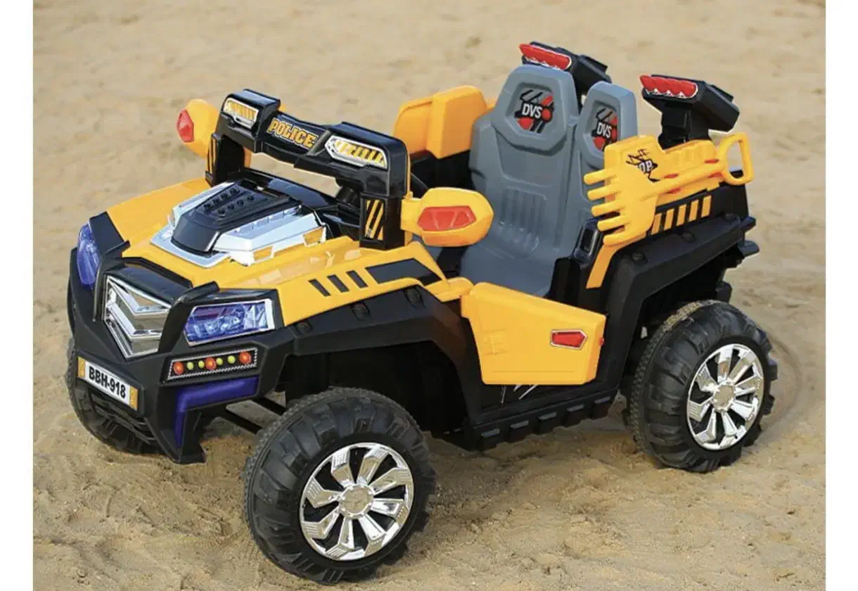 ماشین شارژی دو موتوره|اسباببازی|اراک, |دیوار