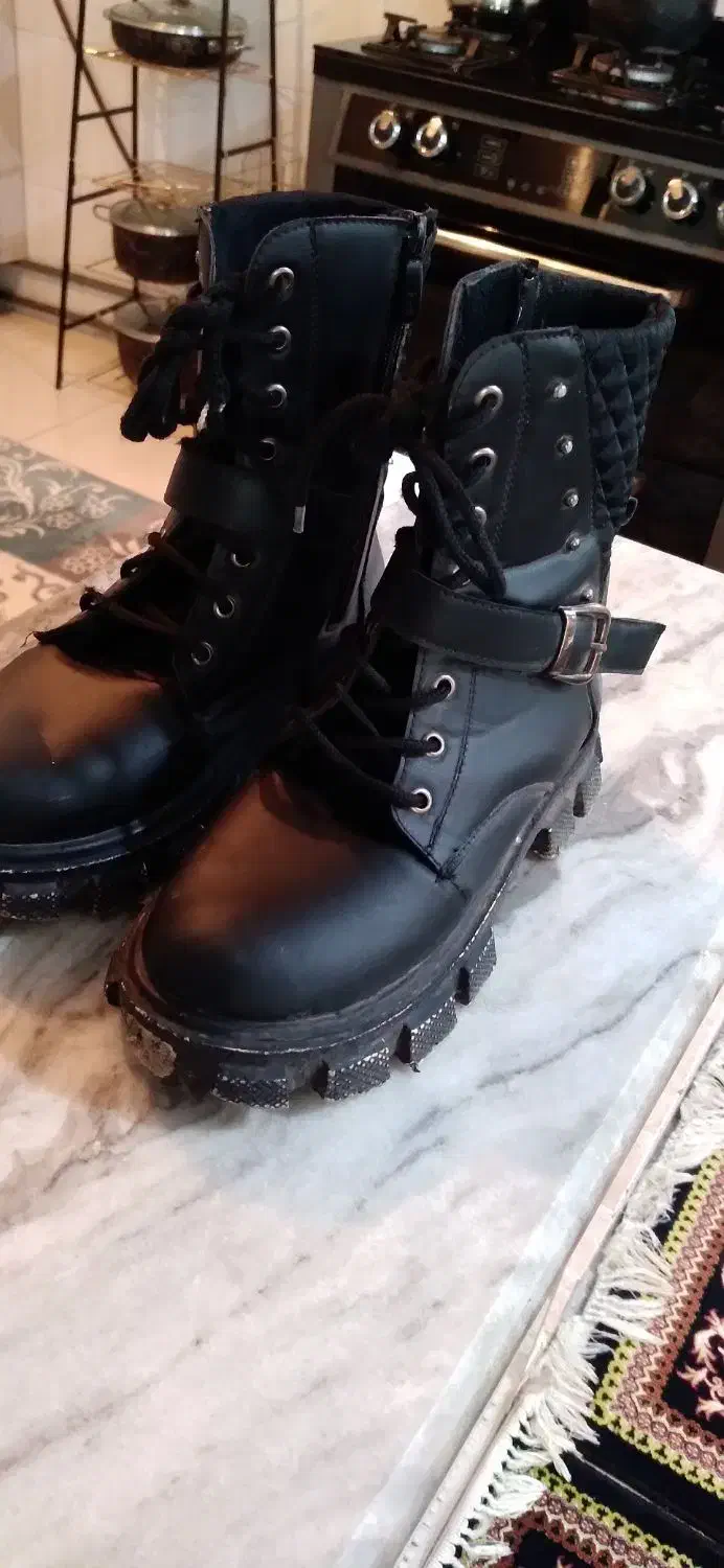 نیم بوت|کیف، کفش، کمربند|قزوین, |دیوار