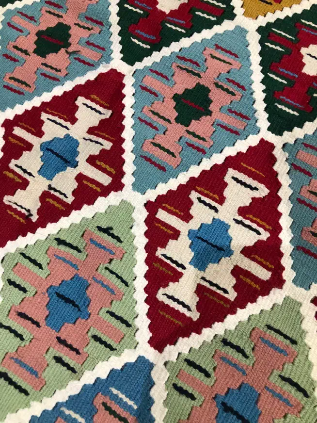 گلیم دستباف پشمی|گلیم، جاجیم، گبه|بندر انزلی, شاکوچه|دیوار