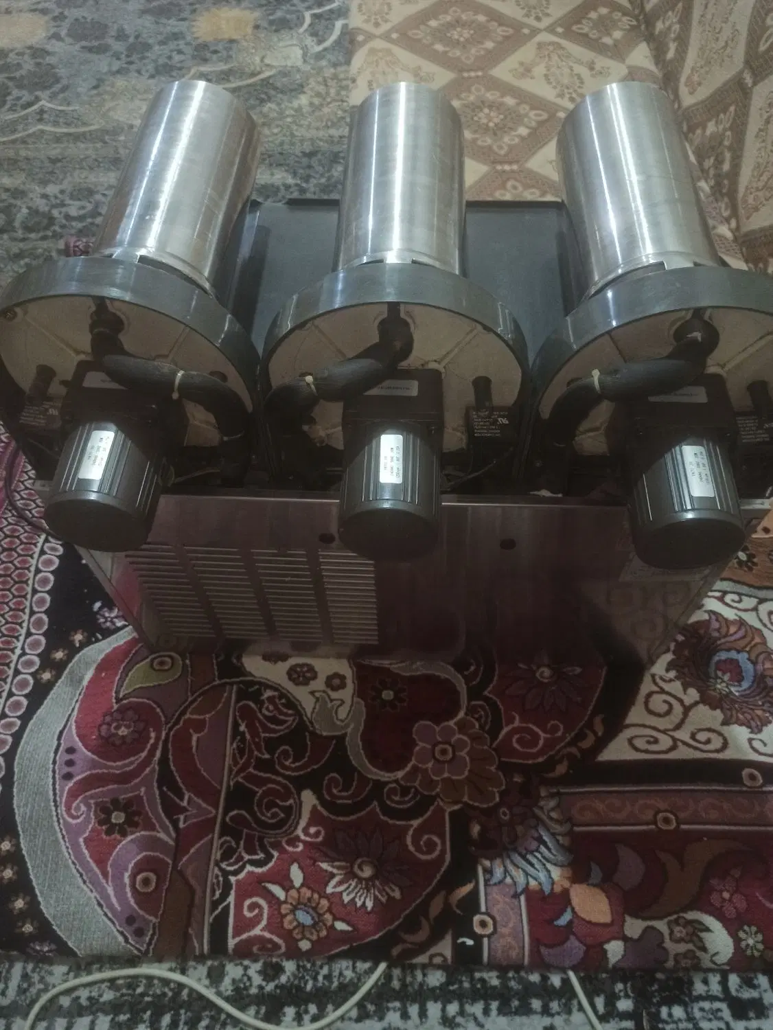 دستگاه یخنوش(یخدربهشت ،بستنی).|کافیشاپ و رستوران|اهواز, گلستان|دیوار