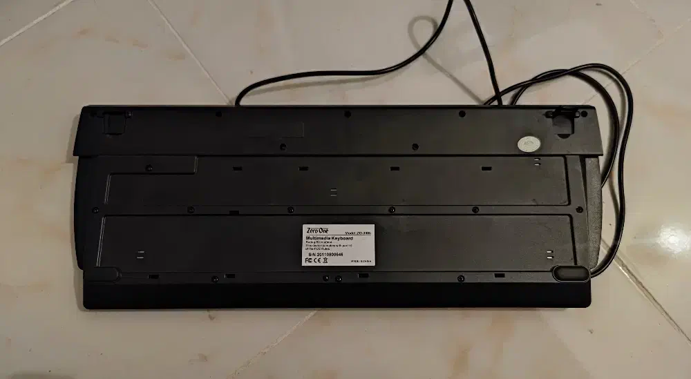 کیبورد با سیم مولتی مدیا زیرو وان|قطعات و لوازم جانبی رایانه|پردیس, فاز ۱۱|دیوار