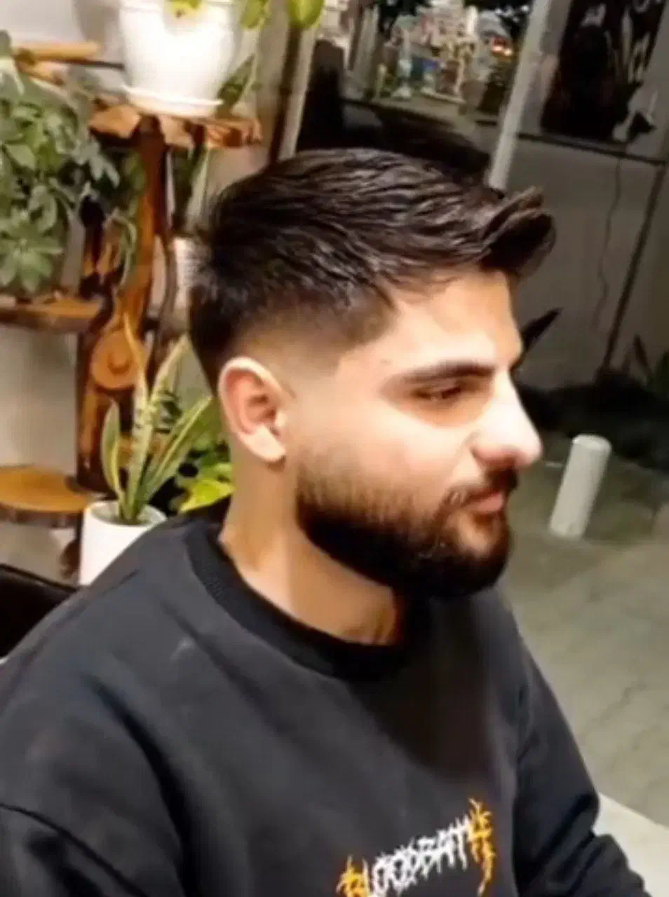 اجاره صندلی آرایشگاه مردانه و اصلاح ویژه|اجارهٔ مغازه و غرفه|گرگان, |دیوار