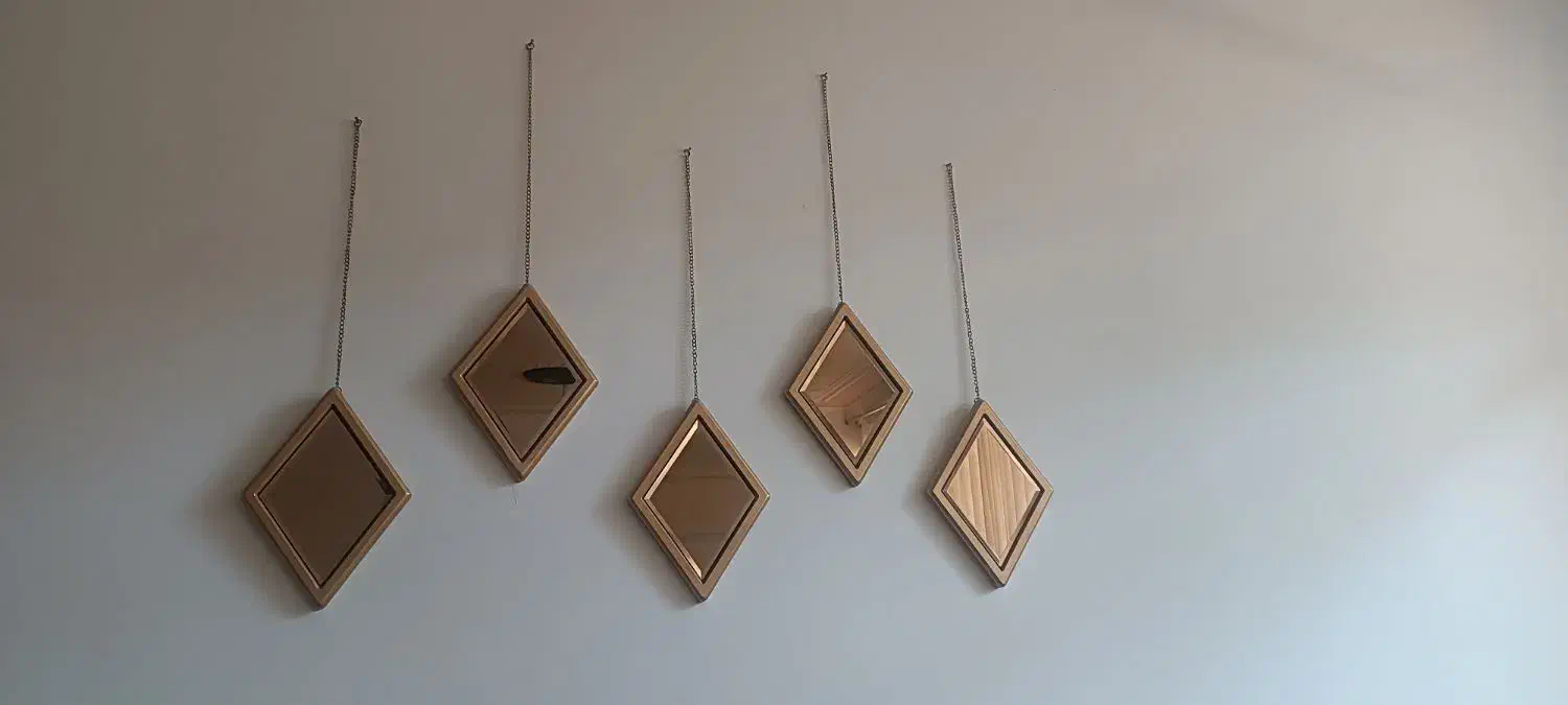 آینه|آینه|سنندج, |دیوار