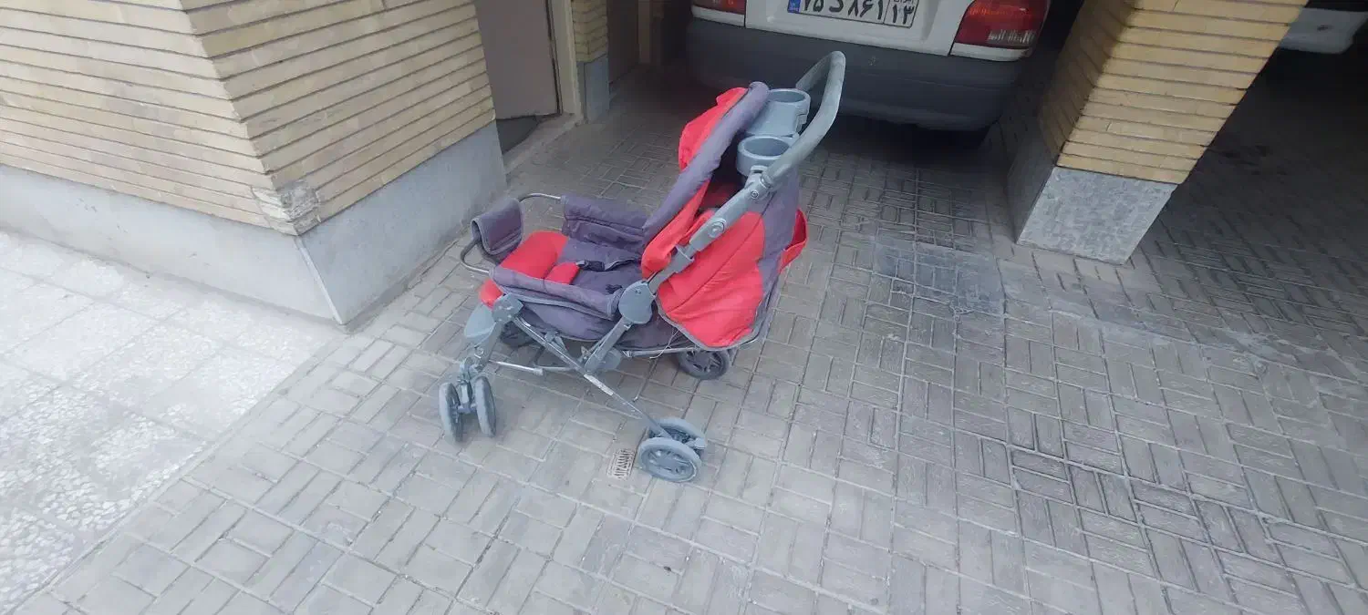 کالسکه بچه کری یر بچه|کالسکه و لوازم جانبی|اصفهان, کوی ولی عصر|دیوار