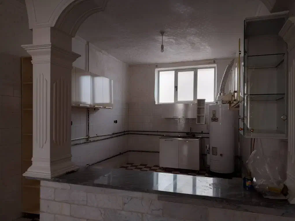 رهن کامل طبقه همکف حیاط ویلایی شهرک|اجارهٔ خانه و ویلا|خوی, |دیوار