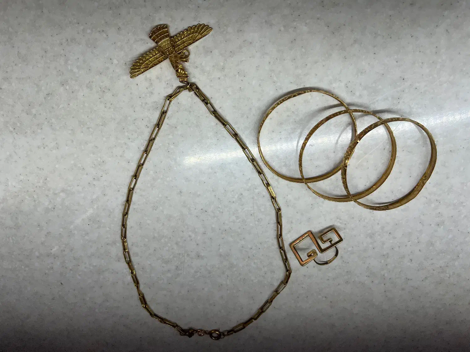 طلا زنجیر پلاک النگو دامله انگشتر|جواهرات|بندرعباس, |دیوار