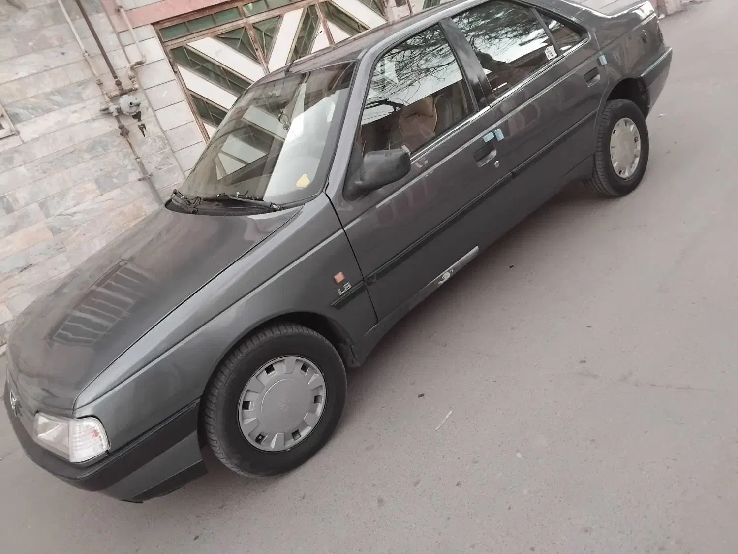 پژو۴۰۵|خودرو سواری و وانت|بروجرد, |دیوار