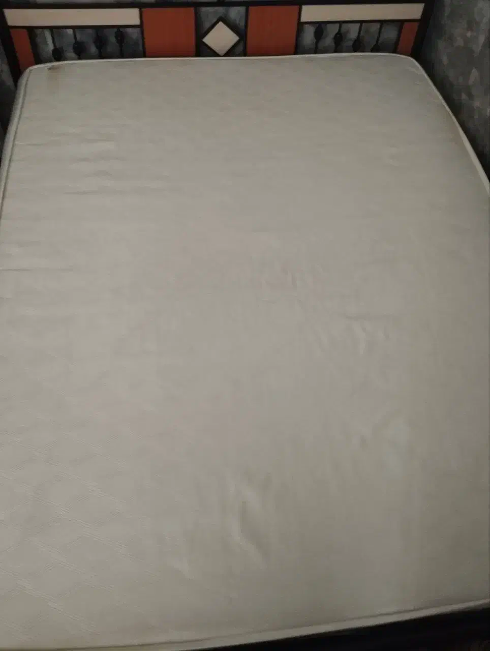 تخت فرفورژه 2 نفره فروش فوری|تخت و سرویس خواب|مشهد, ثامن|دیوار