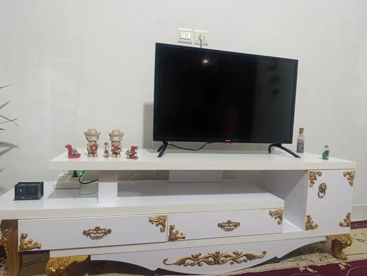 ال ای دی|تلویزیون و پروژکتور|برخوار, |دیوار