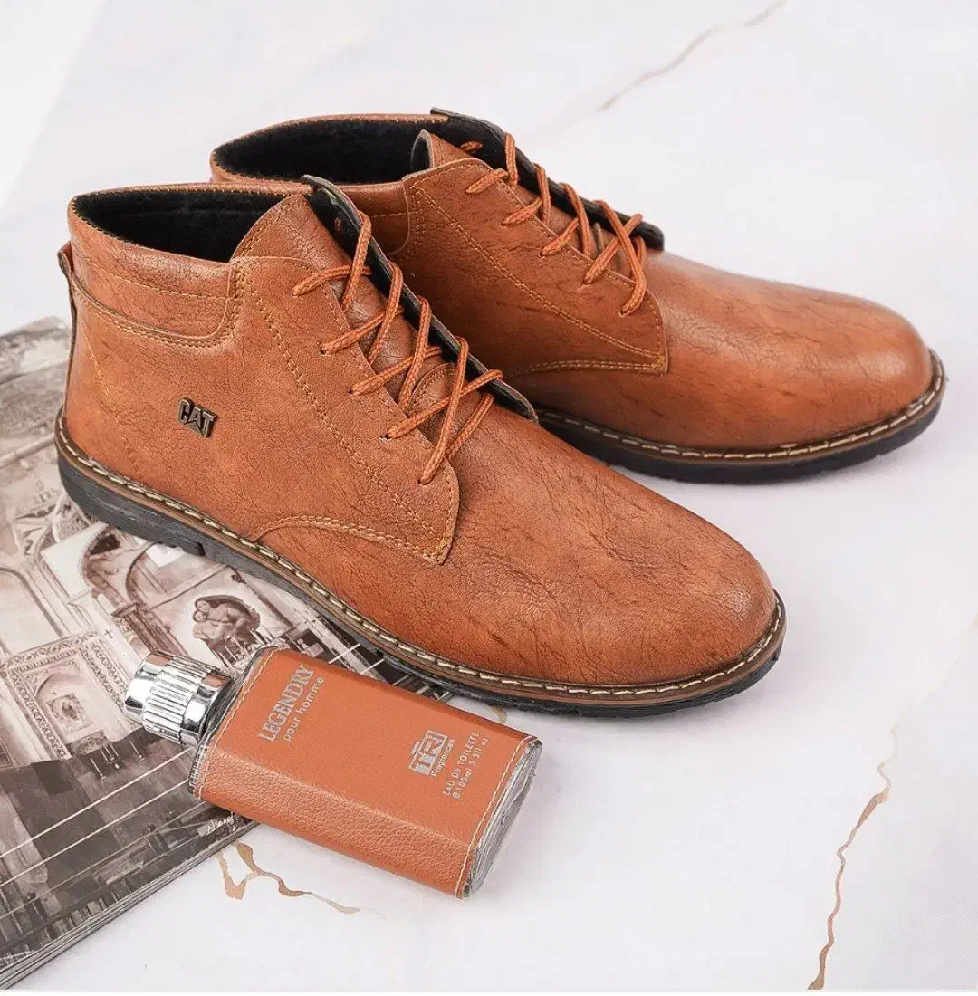 کفش راد (عمده)نیم بوت سوگو مردانه cat|کیف، کفش، کمربند|تهران, زمزم|دیوار