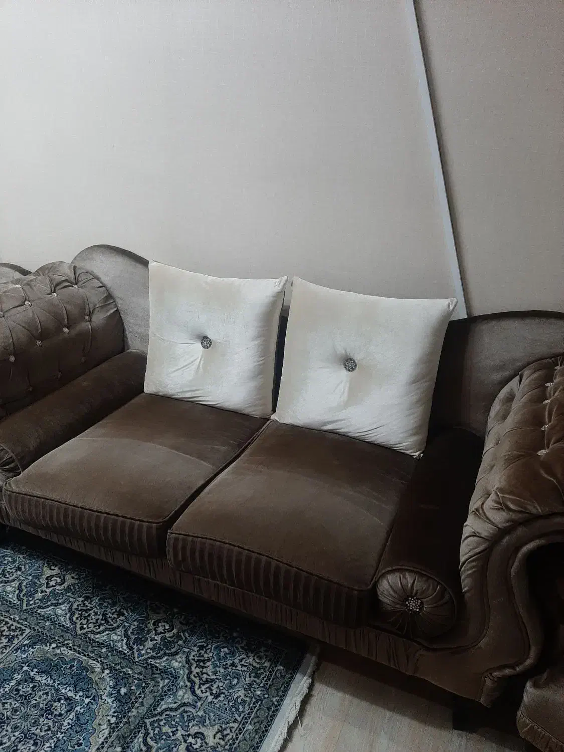 مبل ۶نفره کلاسیک|مبلمان خانگی و میز عسلی|کرج, شهرک البرز ۳|دیوار