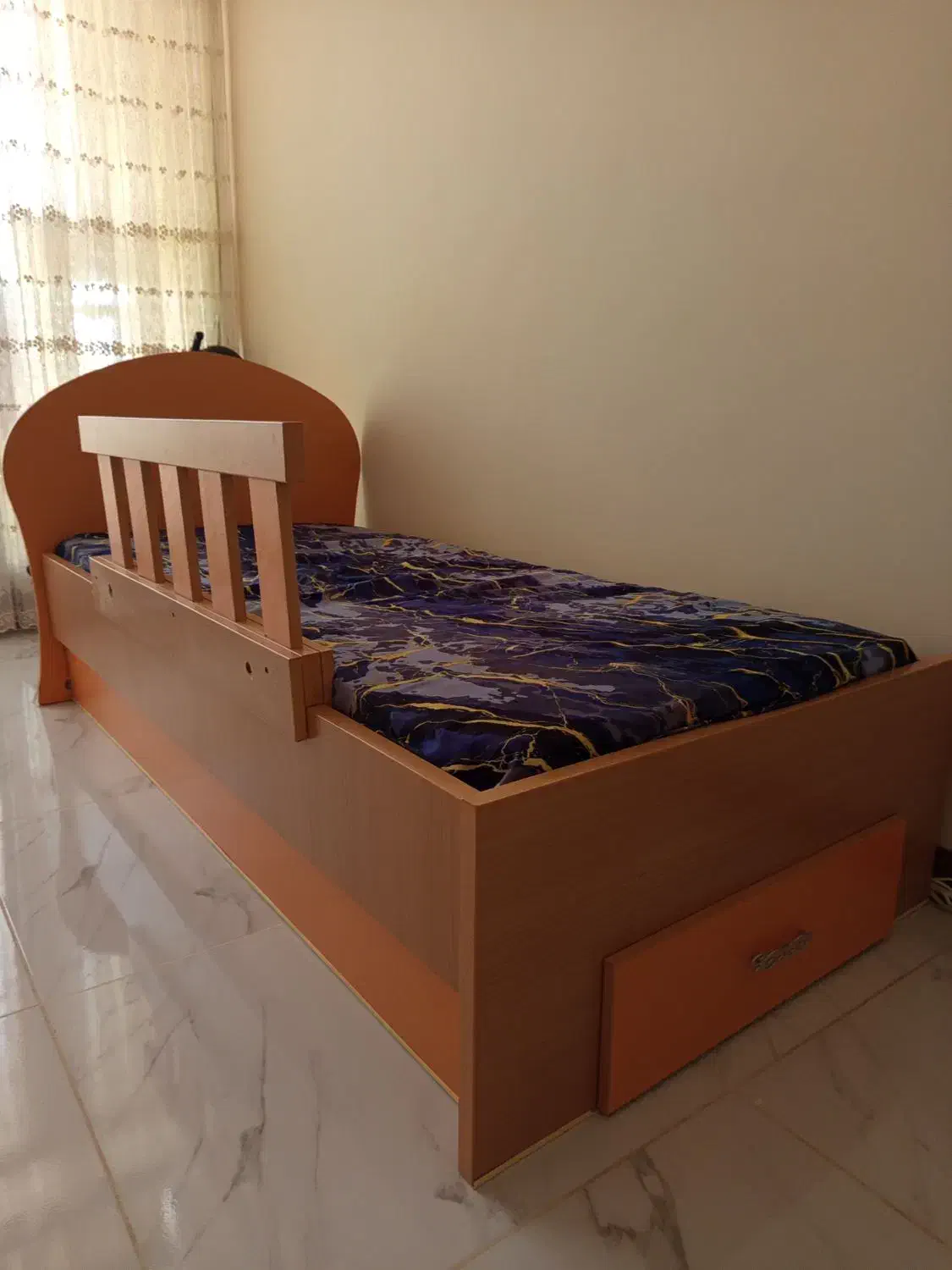 تختخواب|تخت و صندلی بچه|کرمانشاه, |دیوار