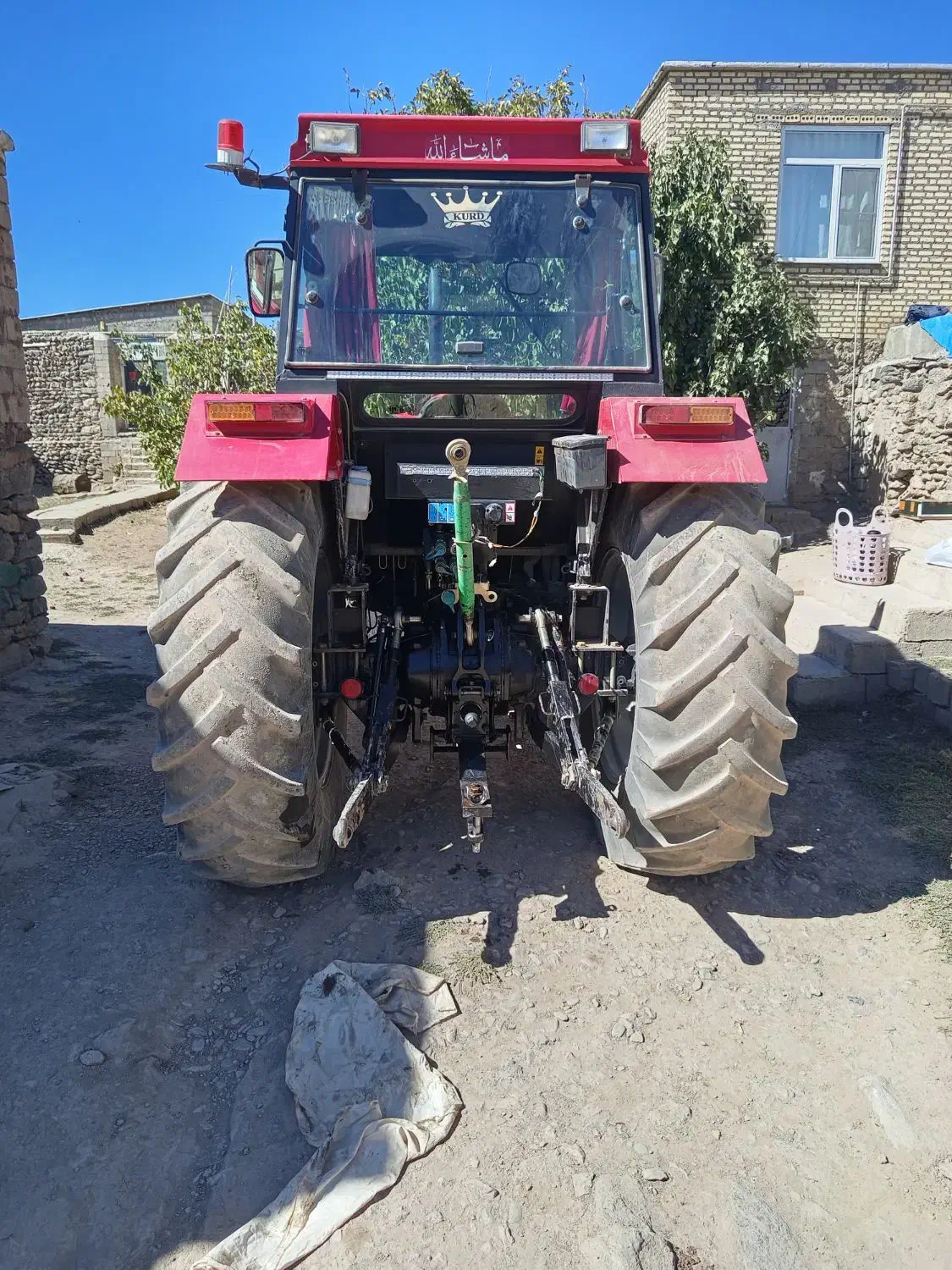تراکتور ۳۹۹ پمپ بوش در حد صفر کم کار|خودرو سنگین|سقز, |دیوار