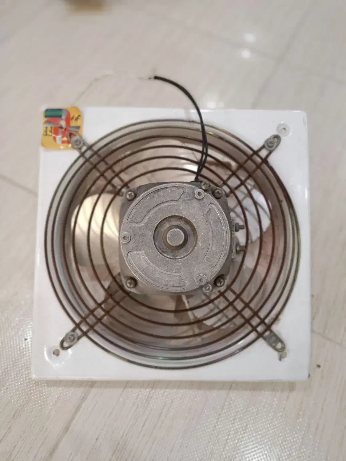 هواکش 30در 30|پنکه و تصفیهکنندهٔ هوا|تبریز, |دیوار