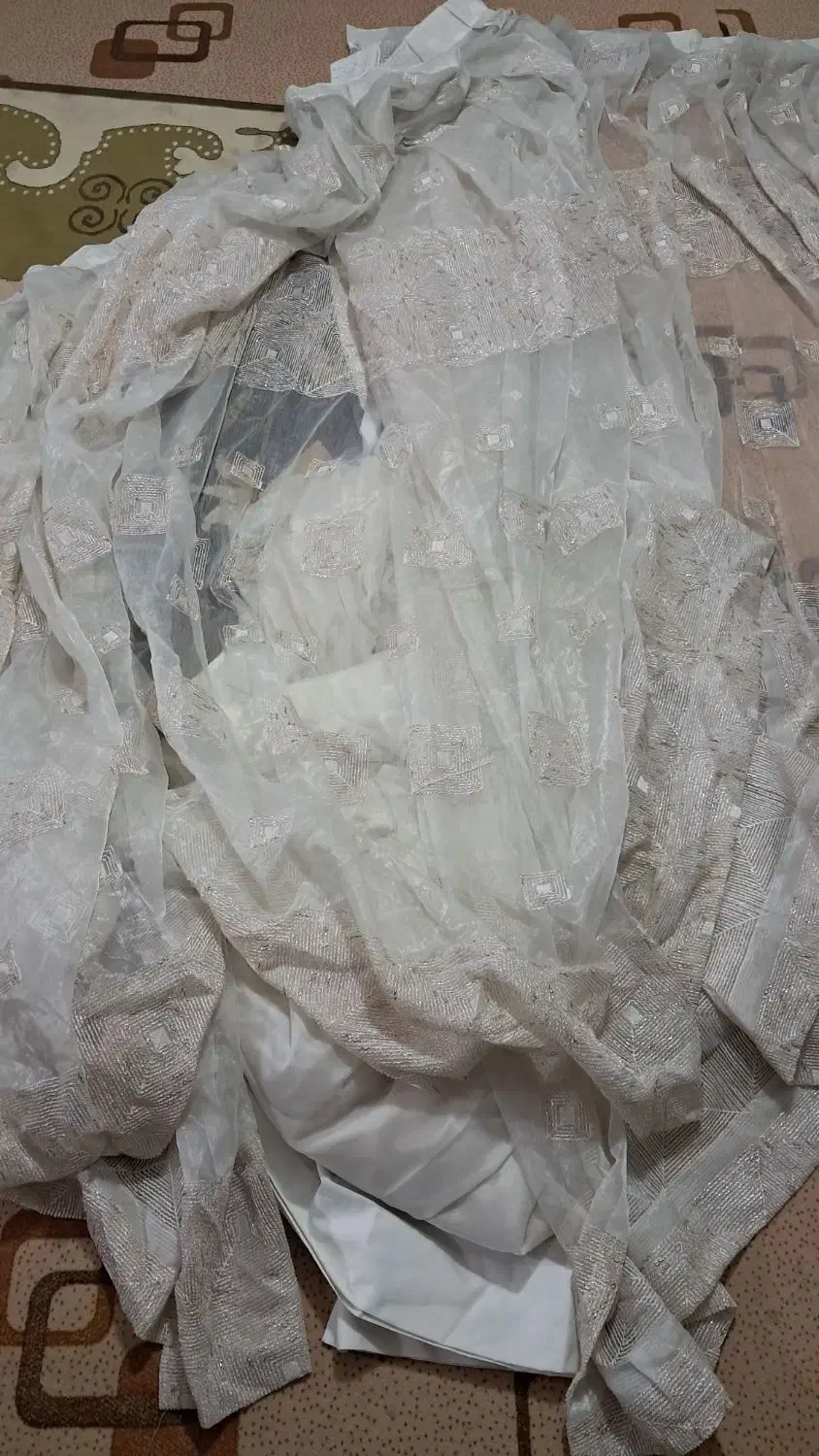 دو عدد پرده با لایه حریر در حد نو|پرده، رانر، رومیزی|علی‌آباد کتول, |دیوار