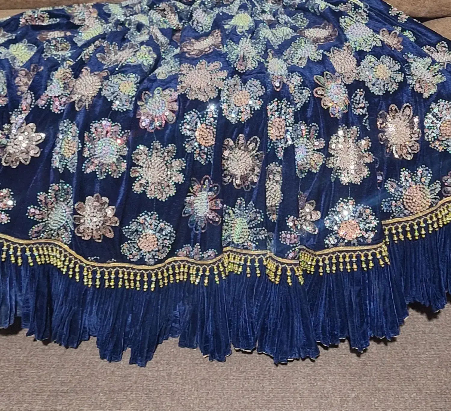 لباس محلی|لباس|یاسوج, |دیوار