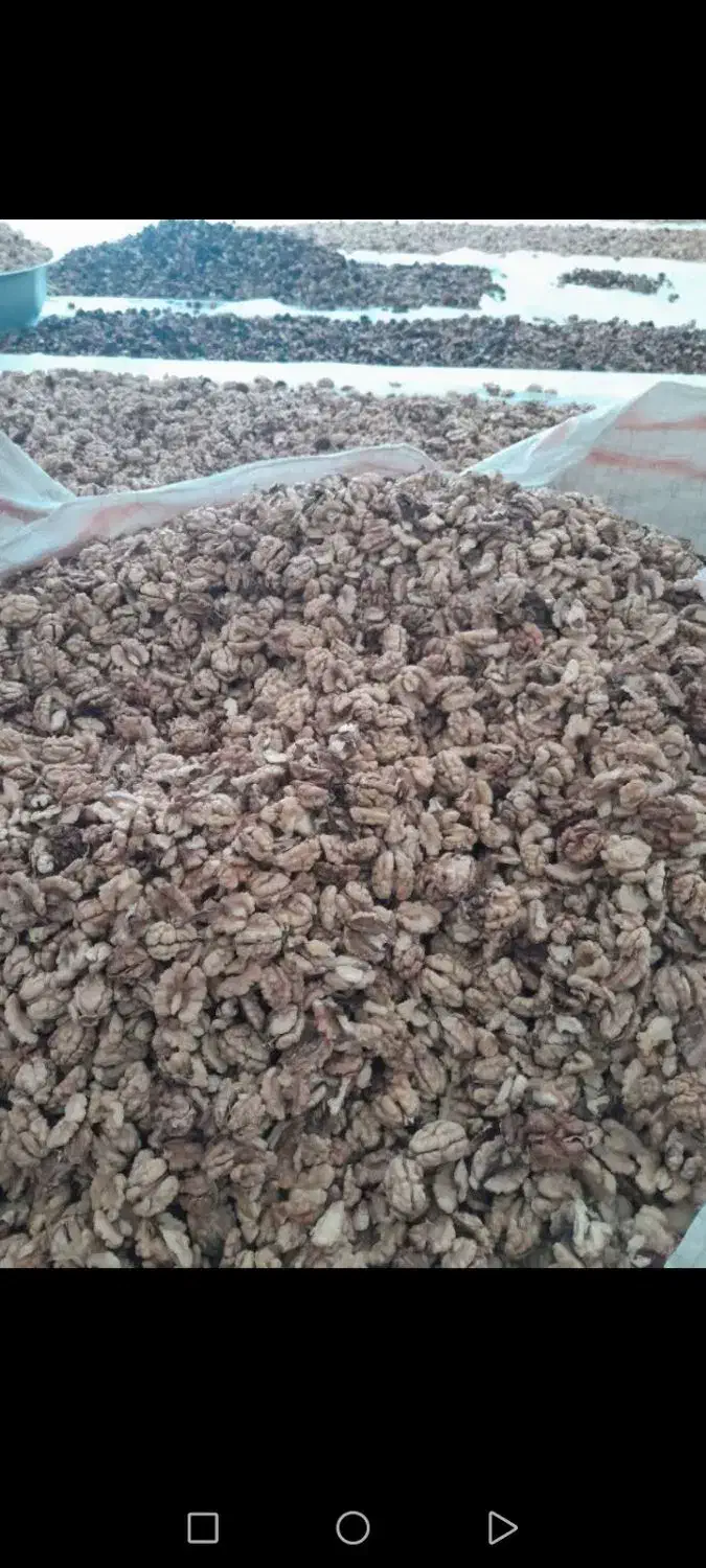 گردو قاهان|خوردنی و آشامیدنی|قاهان, |دیوار