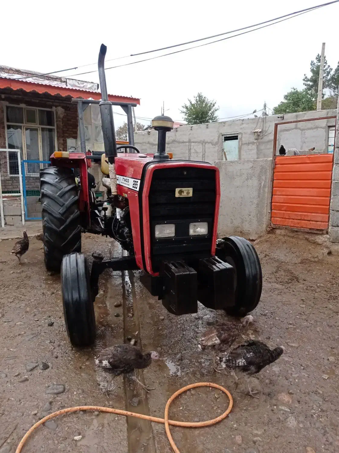 تراکتور ۲۸۵ تک دیفرانسیل مدل ۹۰|خودرو سنگین|اهر, |دیوار