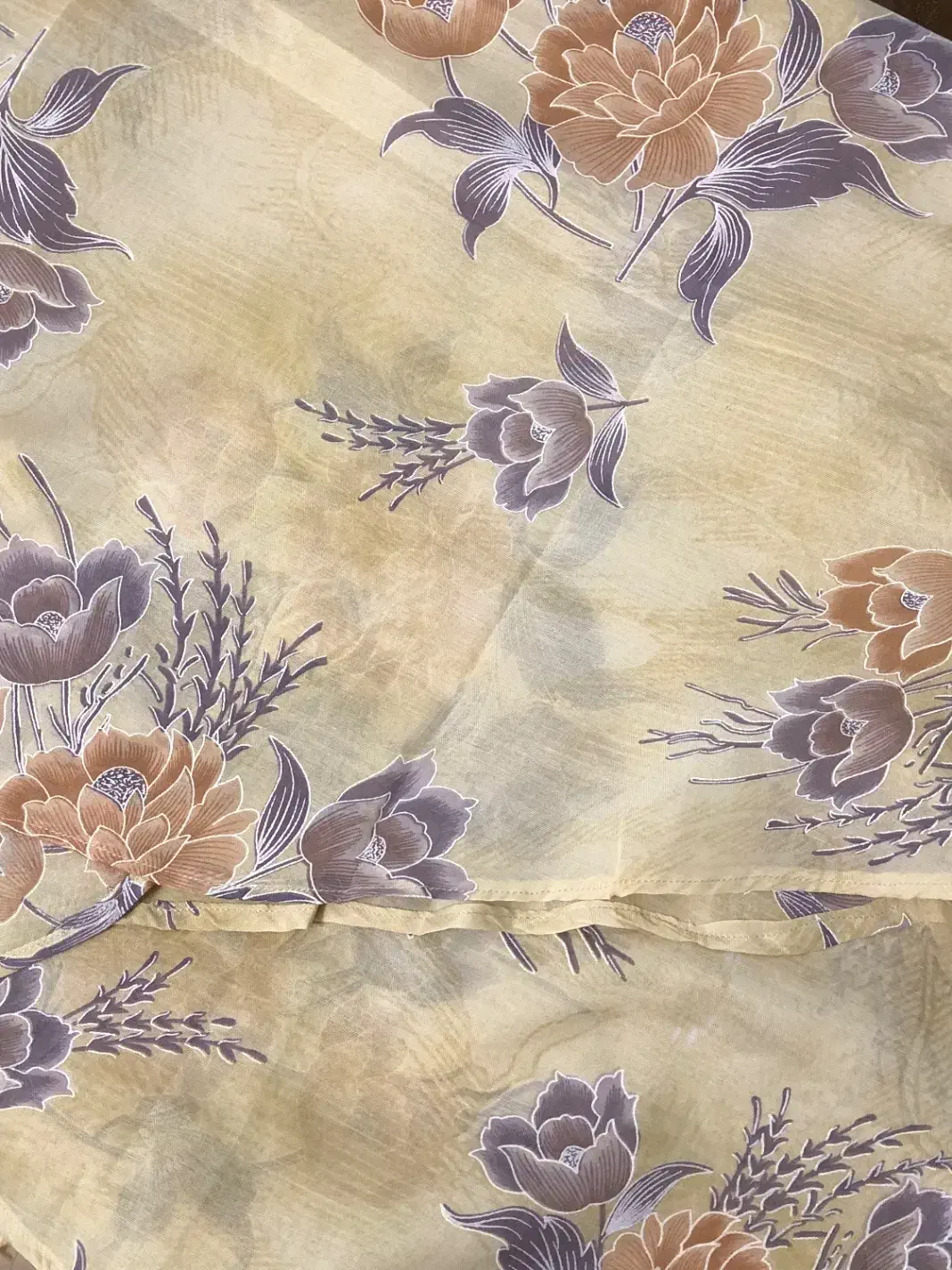 چادر|لباس|مراغه, |دیوار