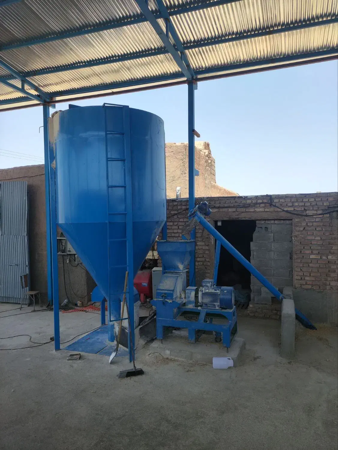 طراحی و ساخت آسیاب میکسر صنعتی دامداری ومرغداری|ماشینآلات صنعتی|کرمان, |دیوار