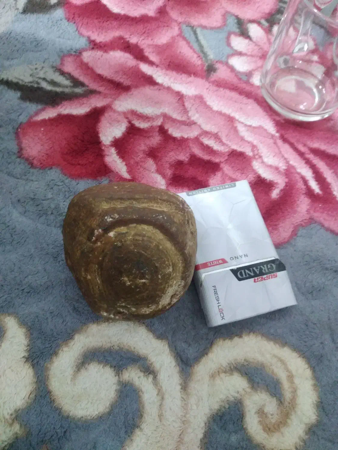 سنگ سنگین|اشیا|چگنی, |دیوار