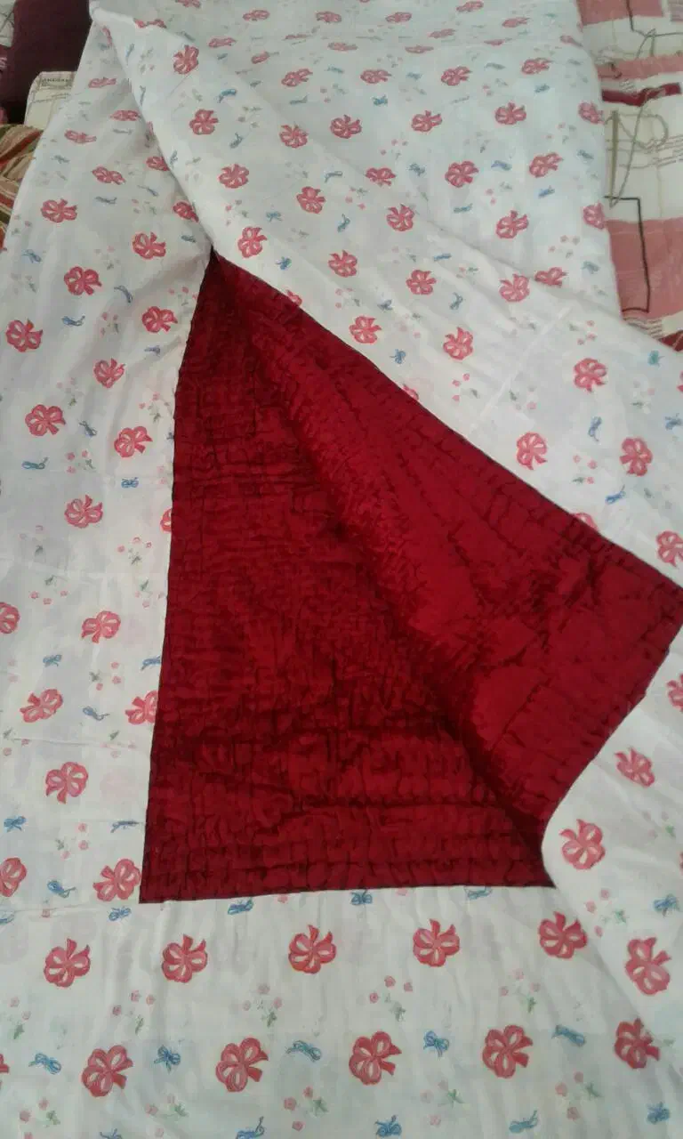 لحاف مخمل|رختخواب، بالش، پتو|اصفهان, فرودگاه شهید بهشتی|دیوار