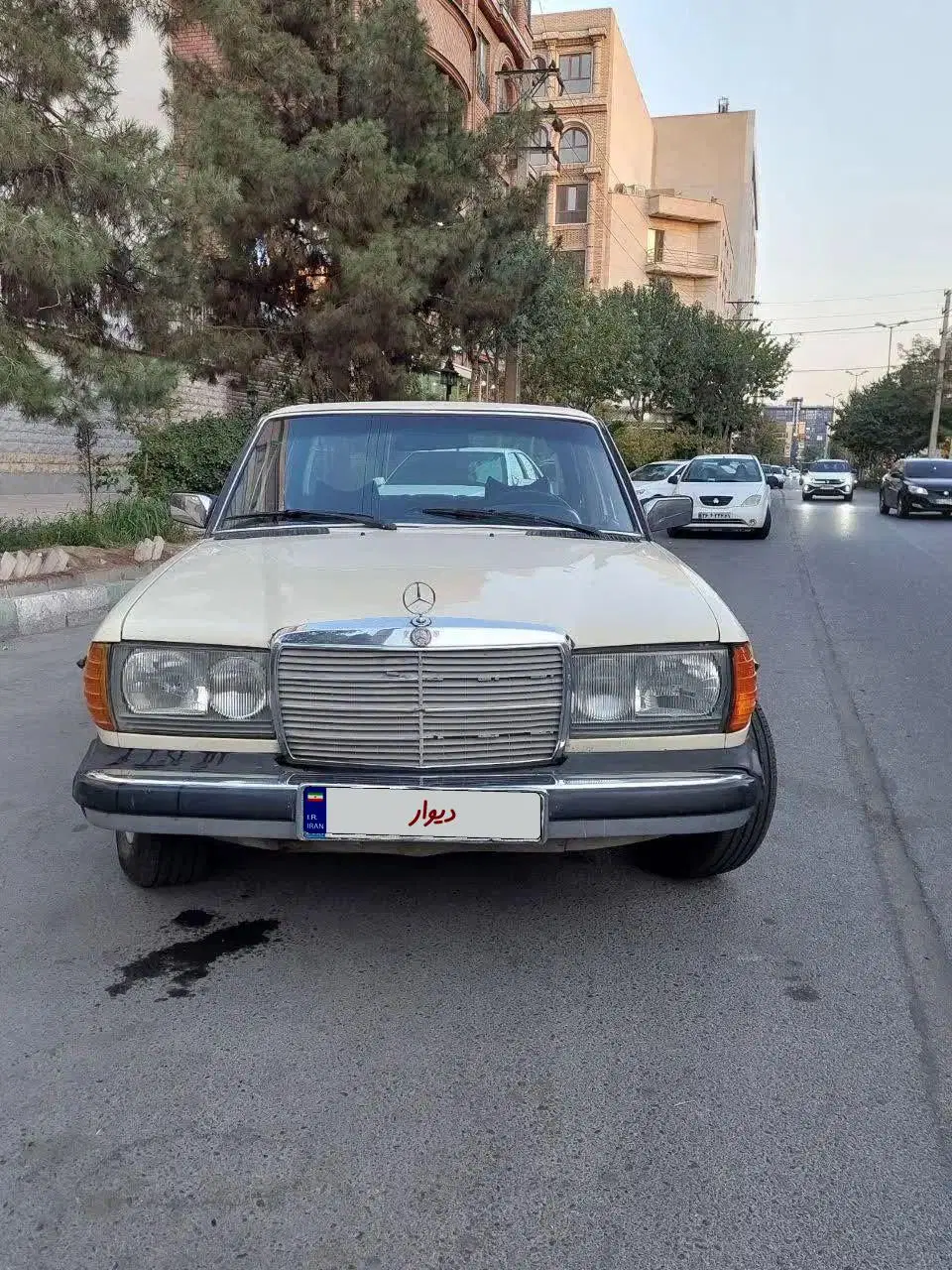 فروش بنز 230دانشجویی|خودرو سواری و وانت|کرج, اصفهانیها|دیوار