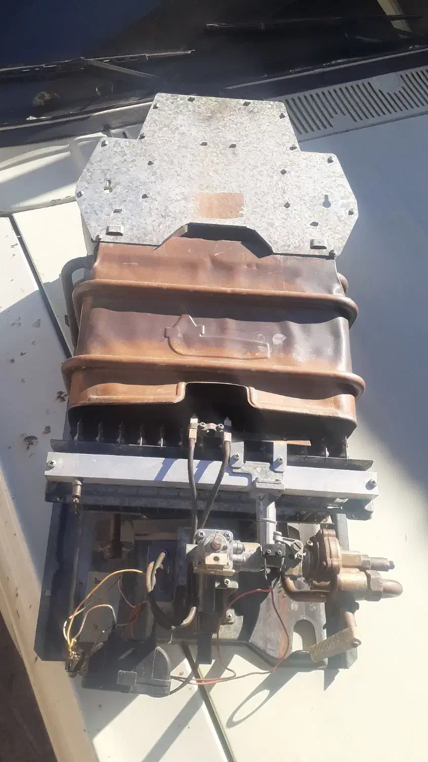 تعمیر آبگرمکن خراب|آبگرمکن، پکیج، شوفاژ|ایلام, |دیوار